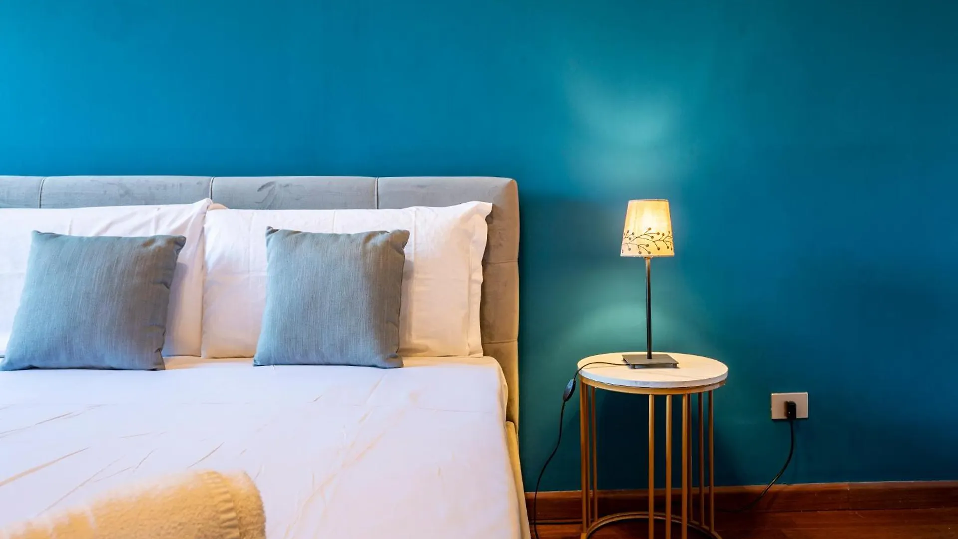 Domus Otto Apartment Rome Italy